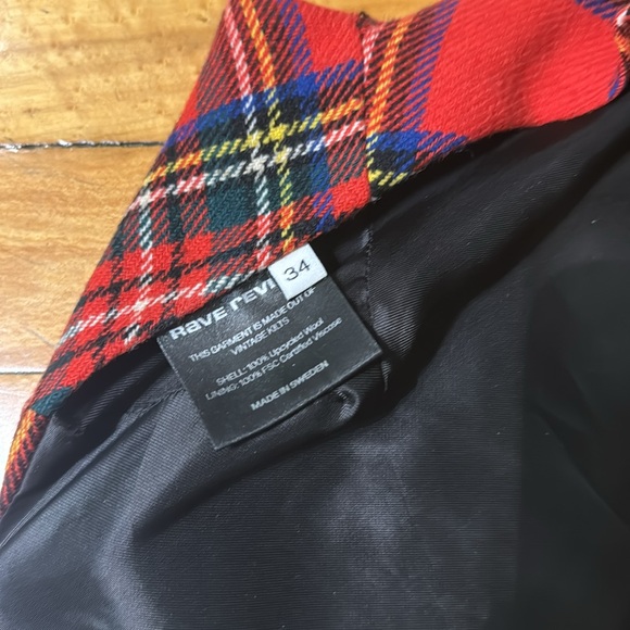 Rave Review wool plaid top - Picture 4 of 9